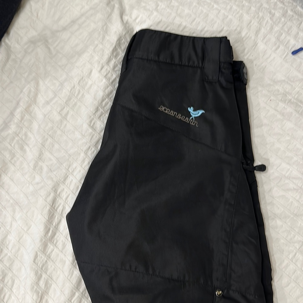 Snowboard pants